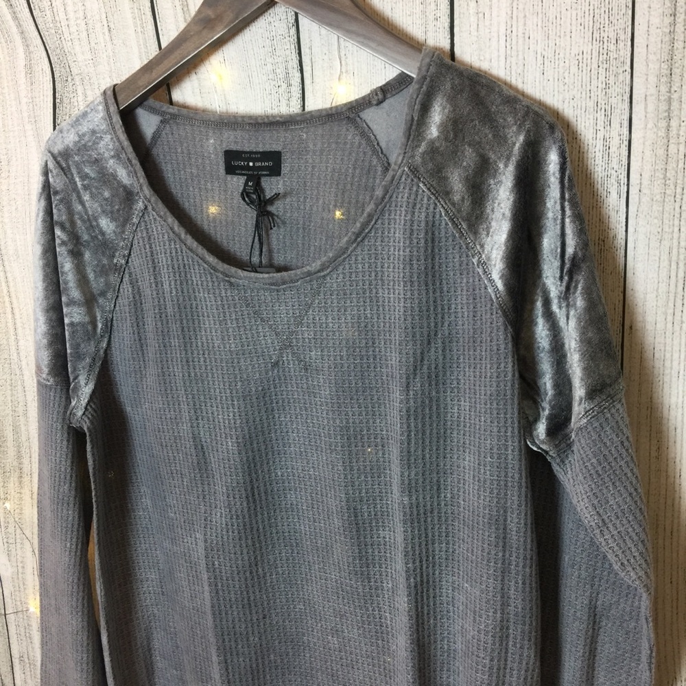 Lucky Brand Thermal Texture Tee, new with tags! - Picture 3 of 8
